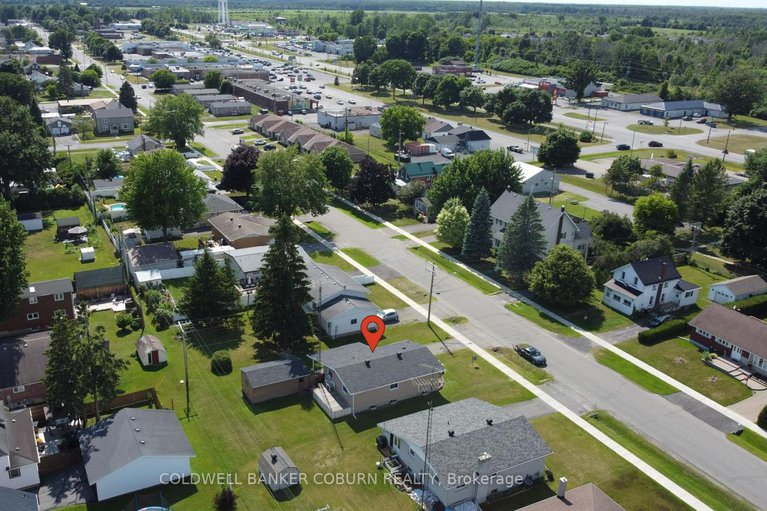 28344118/65-fifth-street/morrisburg/south-dundas/ontario/K0C1X0_3