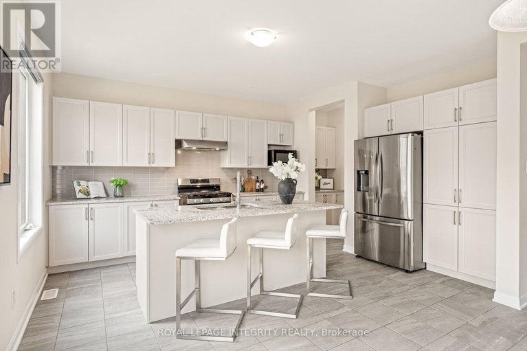 28553792/787-cappamore-drive/half-moon-bay/ottawa/ontario/K2J6V6_13