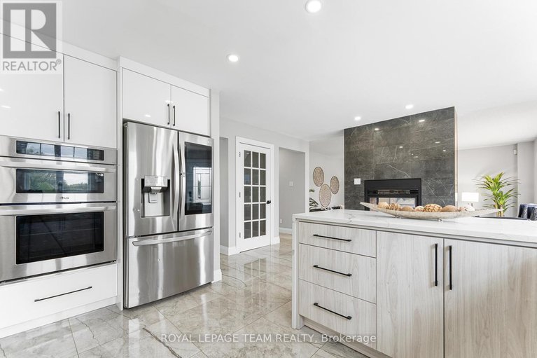 28873033/7474-mitch-owens-road/osgoode-twp-north-of-reg-rd-6/ottawa/ontario/K4P1K9_14
