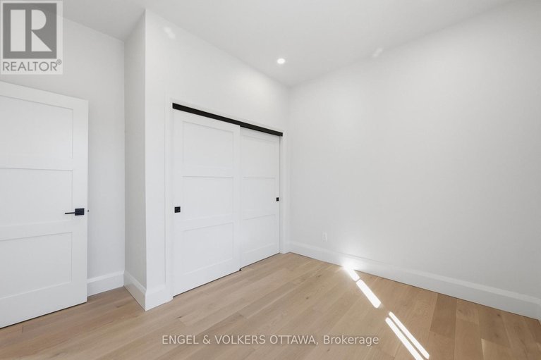 29649228/71-thomas-street/new-edinburgh/ottawa/ontario/K1M1M7_29