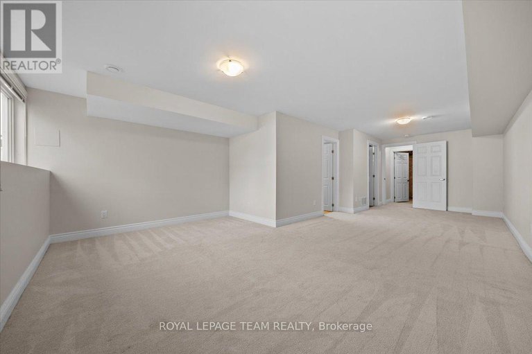 28774616/227-bert-hall-street/arnprior/arnprior/ontario/K7S0H1_39