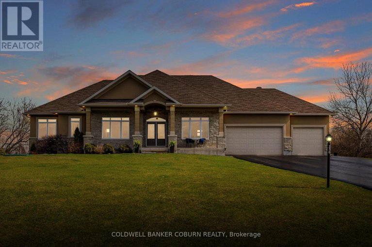 28465561/270-west-lake-circle/huntley-ward-south-east/ottawa/ontario/K0A1L0_1
