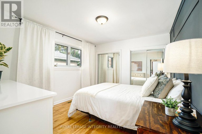 28970777/1317-ferguson-street/bel-air-heights/ottawa/ontario/K2C2K5_15