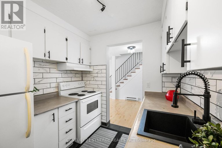 28496770/113-renova-private/riverview-park/ottawa/ontario/K1G4C7_14