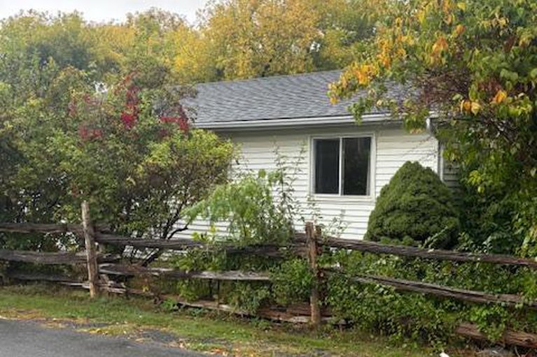 28907709/6-ash-street/south-stormont-osnabruck-twp/south-stormont/ontario/K0C1Y0_2