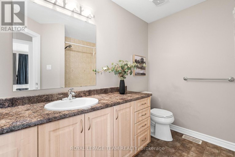 29371441/228-branthaven-street/avalon-east/ottawa/ontario/K4A0H6_39