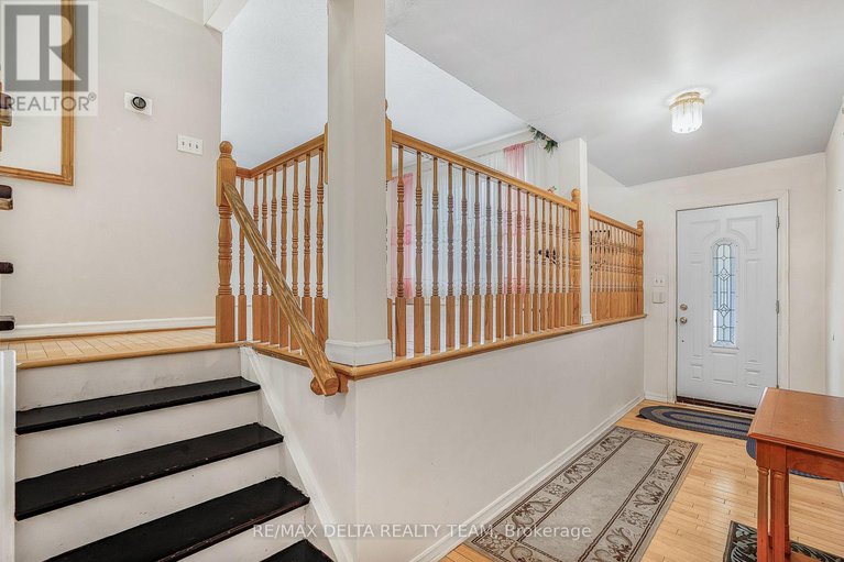 28836365/6321-fortune-drive/convent-glen-north/ottawa/ontario/K1C2A4_3