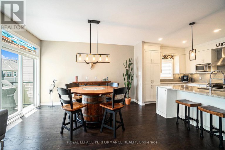 28336661/82-kayenta-street/remainder-of-stittsville-area/ottawa/ontario/K2S2K7_14