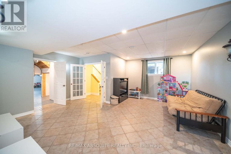 28781773/735-st-thomas-road/russell-twp/russell/ontario/K0A1W0_27