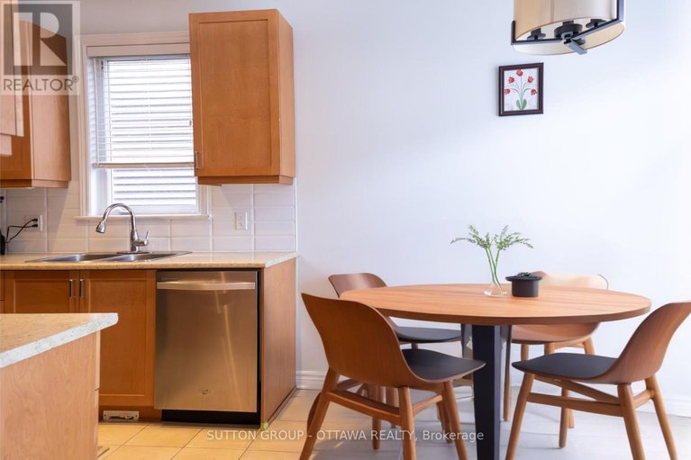 28230051/654-moorpark-avenue/emerald-meadowstrailwest/ottawa/ontario/K2M0H8_10