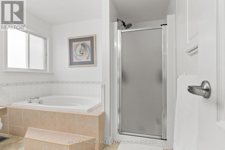 29244730/9-new-deighton-crescent/barrhaven-east/ottawa/ontario/K2G6H7_33