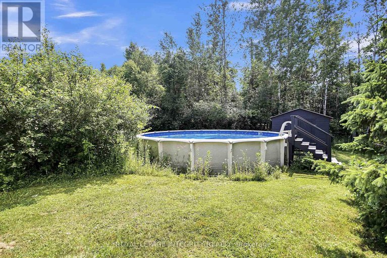 28617516/3377-paden-road/rideau-twp-s-of-reg-rd-6-w-of-mccordick-rd/ottawa/ontario/K0A2T0_30
