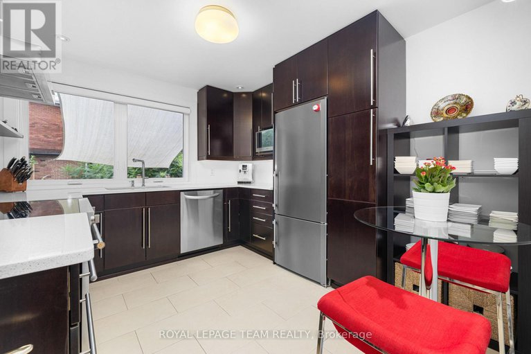28842080/19-crichton-street/new-edinburgh/ottawa/ontario/K1M1V5_10