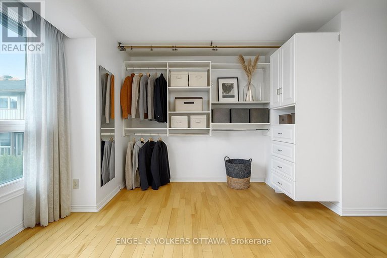 29078631/68-1947-stonehenge-crescent/pineview/ottawa/ontario/K1B4N7_18