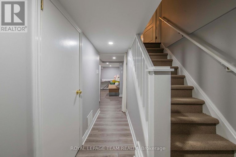 29171435/60-goulburn-avenue/sandy-hill/ottawa/ontario/K1N8C8_33