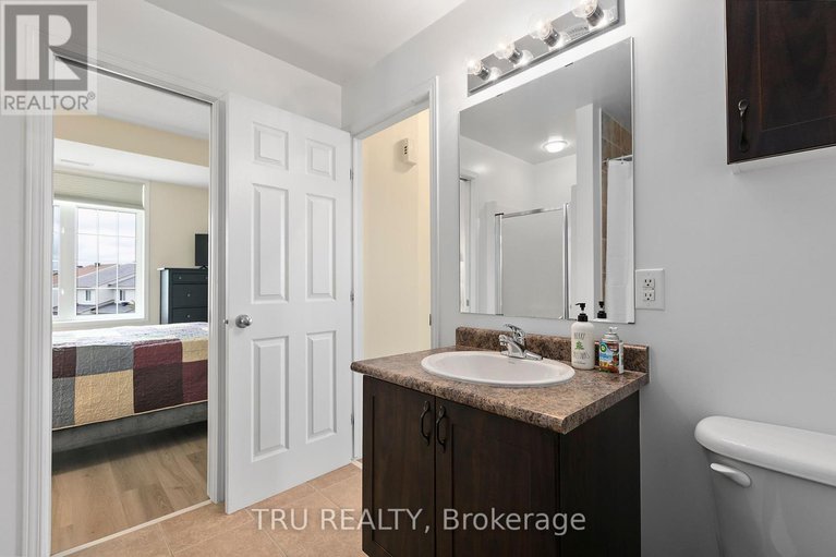 28382160/107l-artesa-private/emerald-meadowstrailwest/ottawa/ontario/K2S0J8_22