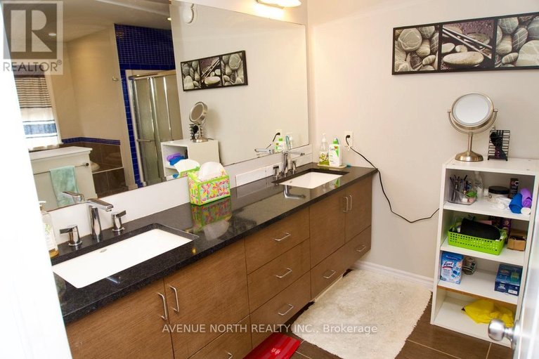 29537803/513-egret-way/half-moon-bay/ottawa/ontario/K2C3H2_23