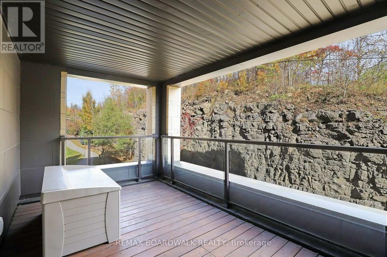 29634431/202-230-titanium-private-e/convent-glen-north/ottawa/ontario/K1C0C1_5