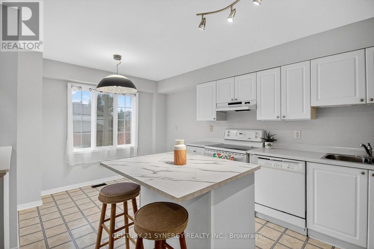 29074489/21-scout-street/central-park/ottawa/ontario/K2C4B9_14