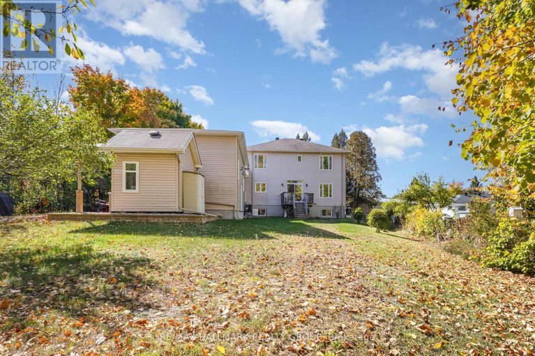 29027545/4633-albion-road/blossom-parkkemp-parkfindlay-creek/ottawa/ontario/K1X1A4_44