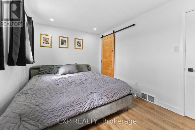 29648094/1629-white-lake-road/mcnabbraeside-twps/mcnabbraeside/ontario/K7S3G9_32