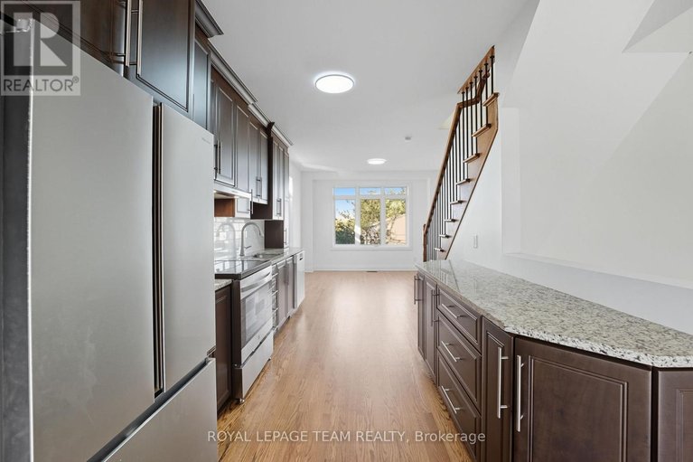 29259375/1512-clementine-boulevard/billings-bridge/ottawa/ontario/K1H8E9_17