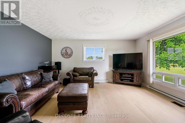 28534661/20330-lochiel-road/north-glengarry-lochiel-twp/north-glengarry/ontario/K0C1A0_16
