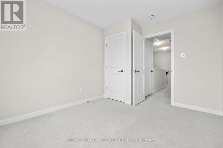 29648614/125-attwell-private/morgans-grantsouth-march/ottawa/ontario/K2K0P6_32