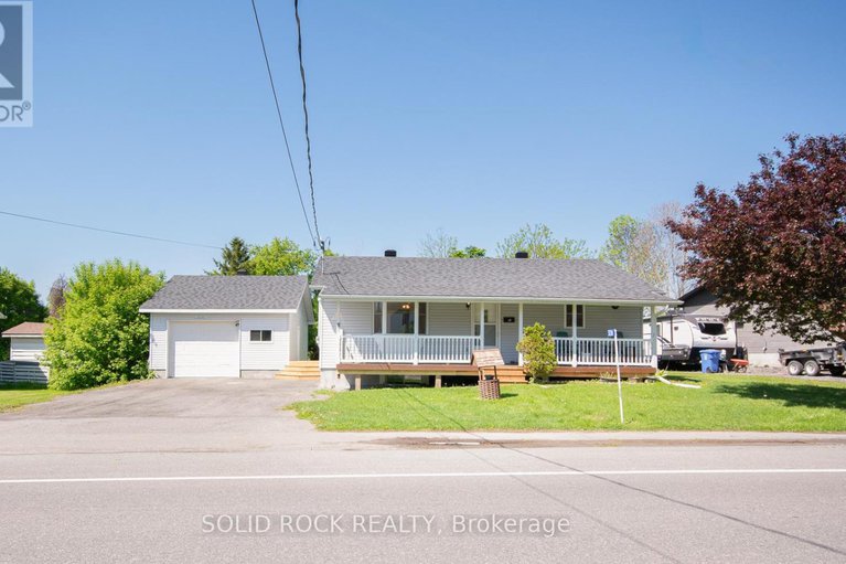28377326/3230-yorks-corners-road/metcalfe/ottawa/ontario/K0A2G0_1