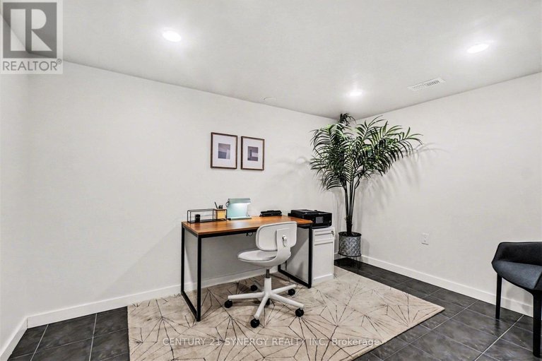 29518683/286-westhill-avenue/westborohampton-park/ottawa/ontario/K1Z7H6_39