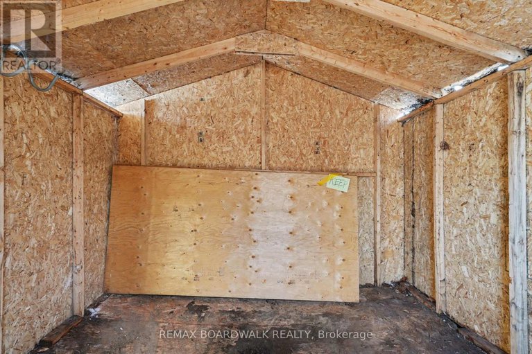 29437063/101-church-street/almonte/mississippi-mills/ontario/K0A1A0_26