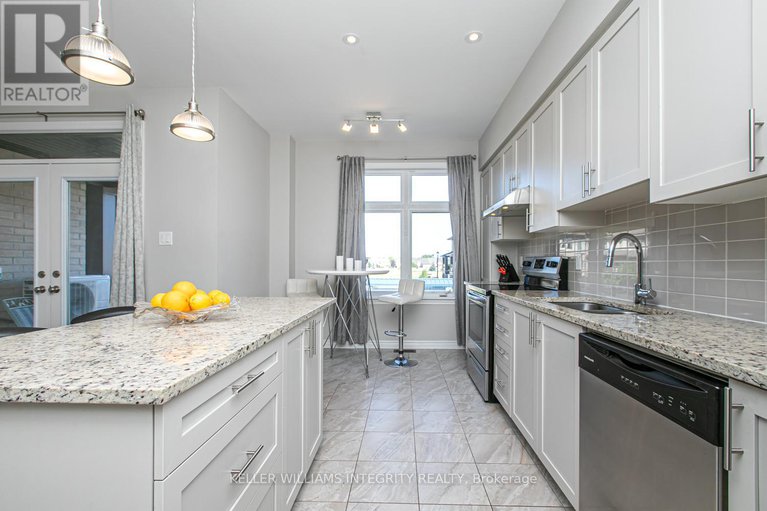 28382312/204-baltic-private/riverside-southgloucester-glen/ottawa/ontario/K4M0E2_21