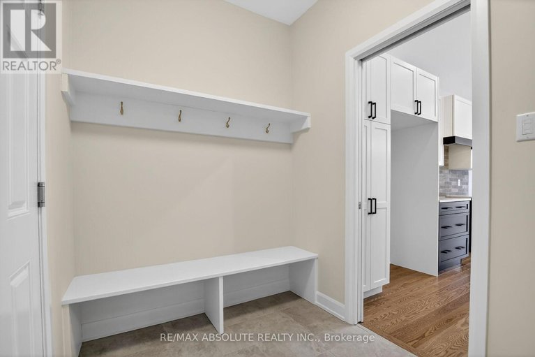 29392525/379-equinelle-drive/north-grenville-twp-kemptville-south/north-grenville/ontario/K0G1J0_22