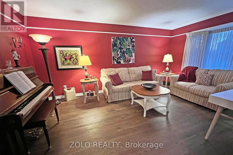 29336515/736-hauteview-crescent/fallingbrookridgemount/ottawa/ontario/K4A2B8_14