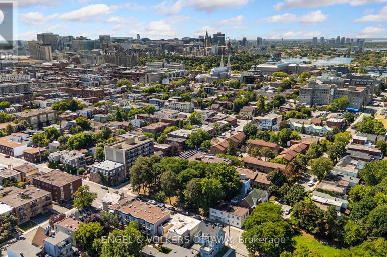 28776813/b-183-cumberland-street/lower-townbyward-market/ottawa/ontario/K1N7H2_43