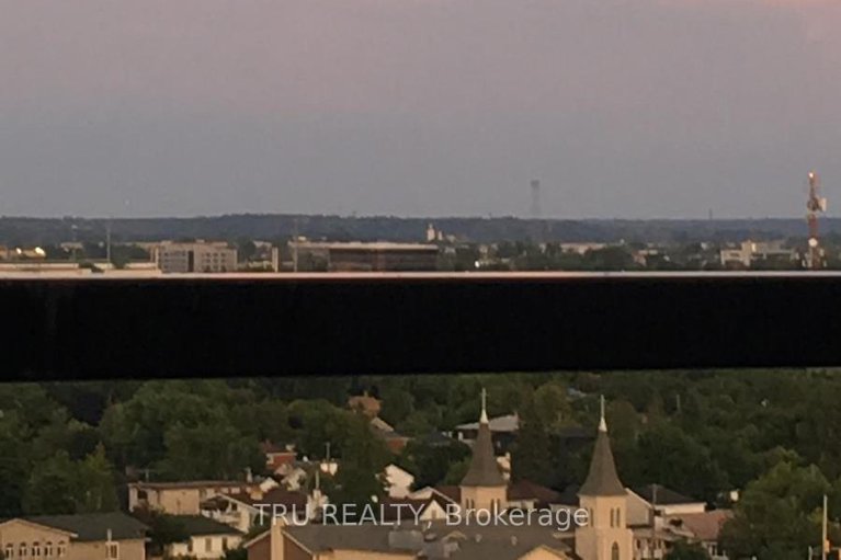 29361379/ph4-158a-mcarthur-avenue/vanier/ottawa/ontario/K1L7E7_25