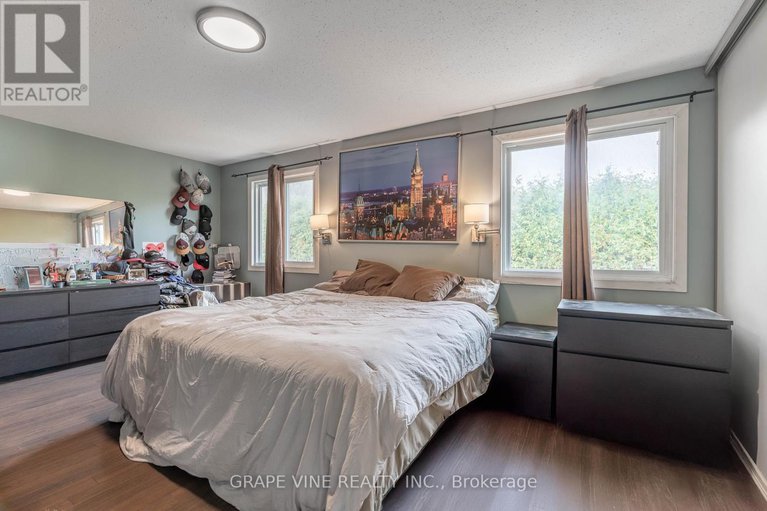 28512163/b-30b-castlebrook-lane/centrepointe/ottawa/ontario/K2G5G5_15