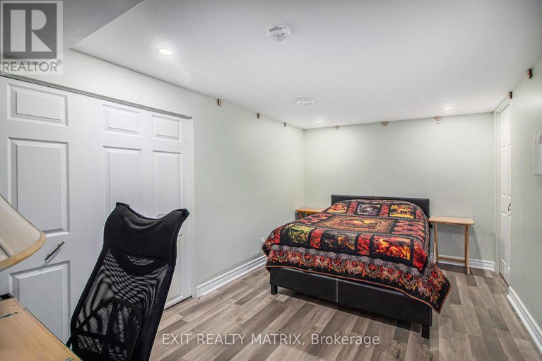 28850458/73-george-street/village-of-russell/russell/ontario/K4R1C2_18