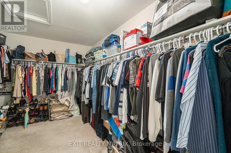 29624388/350-sweetclover-way/avalon-west/ottawa/ontario/K4A1E6_23