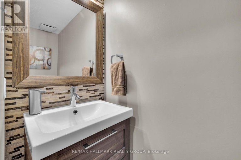 29225790/320-silbrass-private/stonebridge/ottawa/ontario/K2J5M5_30