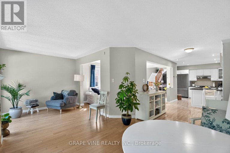 28705386/21-fieldberry-private/stonebridge/ottawa/ontario/K2J5E8_16