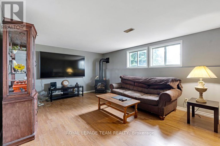 28473823/2244-simms-street/north-dundas-mountain-twp/north-dundas/ontario/K0E1S0_37
