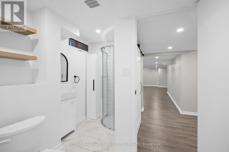 29090641/18-manju-street/hunt-club-park/ottawa/ontario/K1G4T7_38