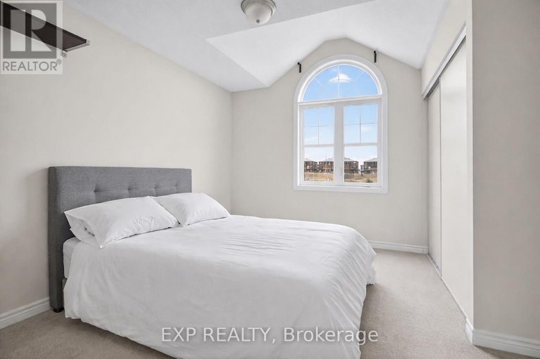 29556387/549-ensatina-crescent/half-moon-bay/ottawa/ontario/K2J6H4_30