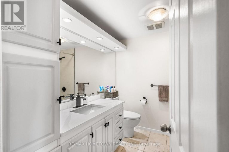 28783270/8b-sonnet-crescent/westcliffe-estates/ottawa/ontario/K2H8W6_18