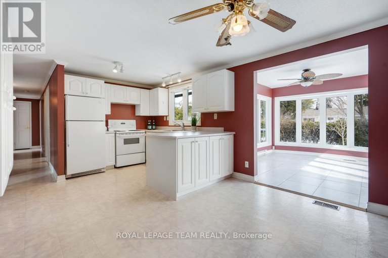 29514787/15-overlake-drive/borden-farmstewart-farmcarleton-heightsparkwood-hills/ottawa/ontario/K2E5V2_10