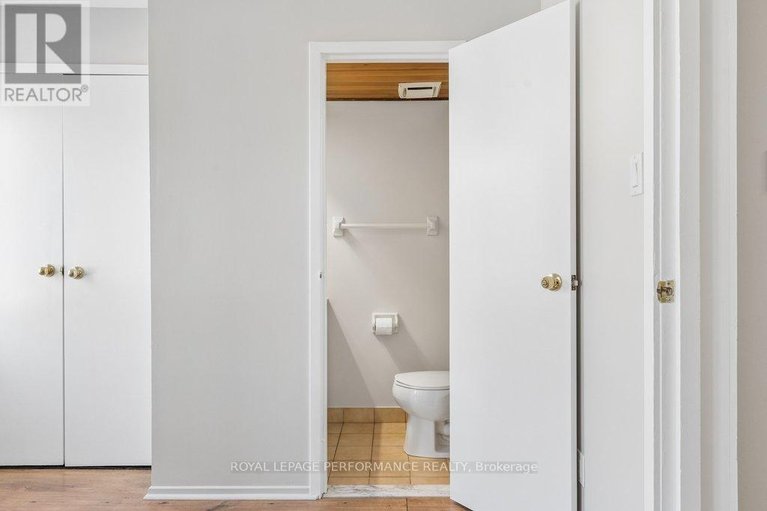 29515522/26-1096-blasdell-avenue/manor-park/ottawa/ontario/K1K0C3_20