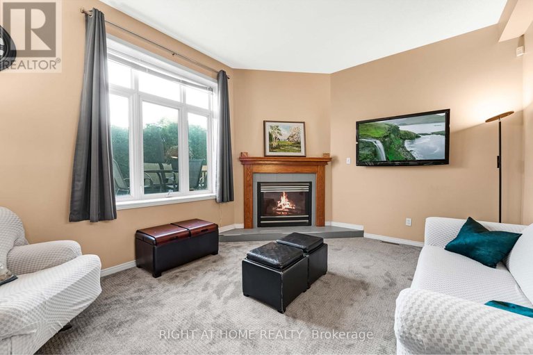 28836720/6196-ravine-way/convent-glen/ottawa/ontario/K1C2W4_15