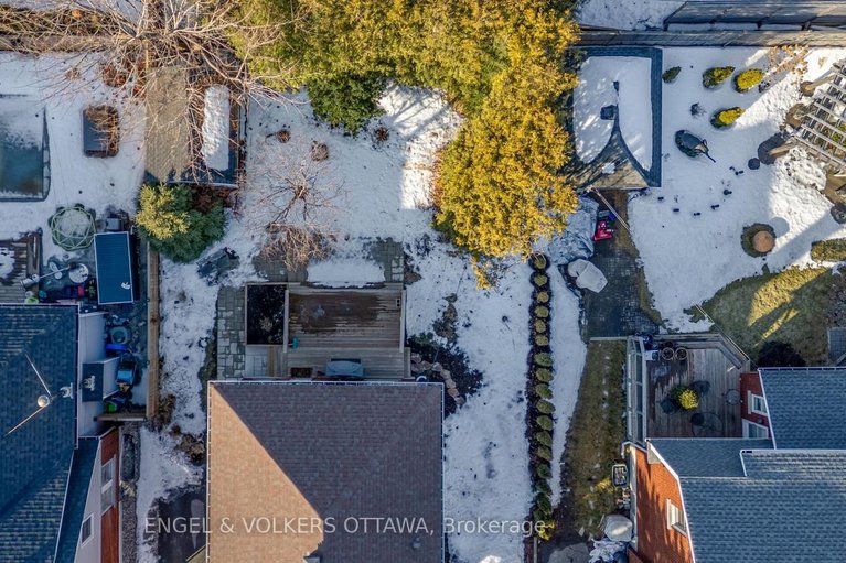 29466007/44-hampton-avenue/ottawa-west/ottawa/ontario/K1Y0N2_36