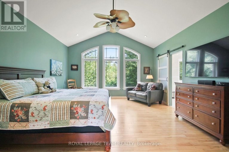 29359400/2539-kearns-way/osgoode-twp-north-of-reg-rd-6/ottawa/ontario/K4P1R9_22